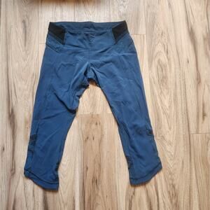 Lululemon Just Breathe Crop Legging Size 6